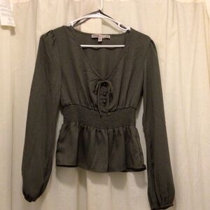 Gypsies & Moondust Black Long Sleeve Peplum Blouse